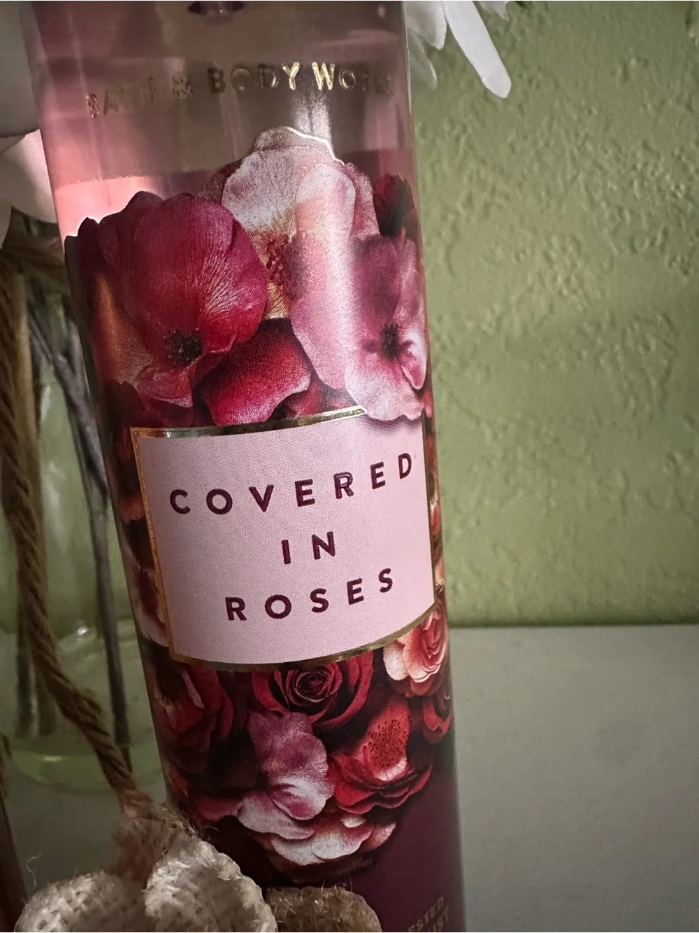 Bath & Body Works Covered in Roses Body care (3)Pc
